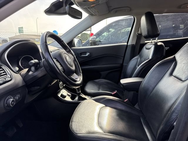 Used 2018 Jeep Compass Limited w/ Navigation Group AWD/4WD image 12