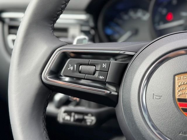 New 2026 Porsche Macan image 21