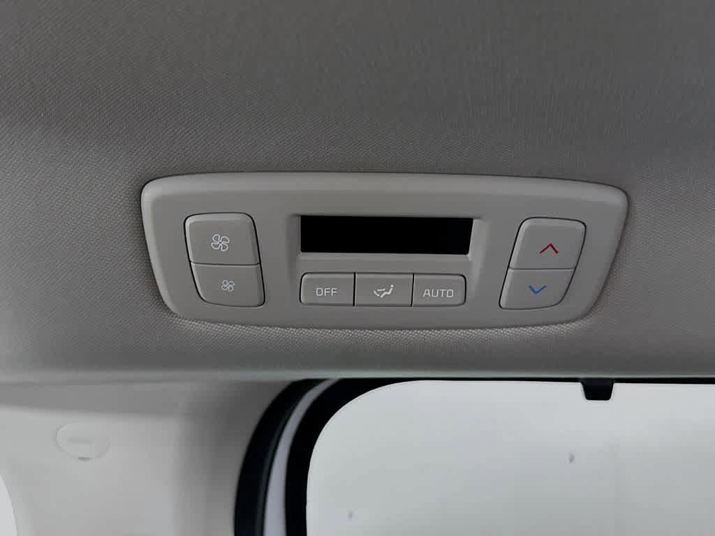 Used 2025 Kia Carnival SX Prestige FWD image 13