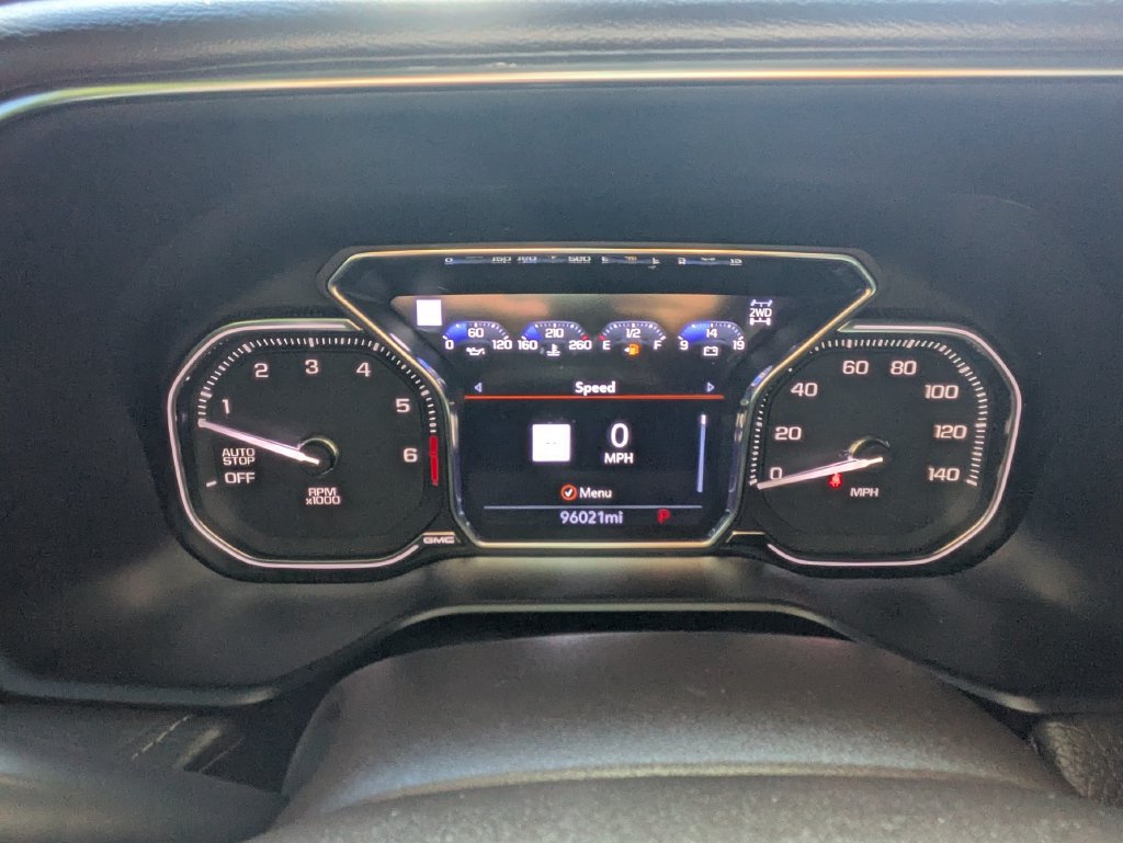 Used 2021 GMC Yukon Denali w/ Denali Premium Package AWD/4WD image 34