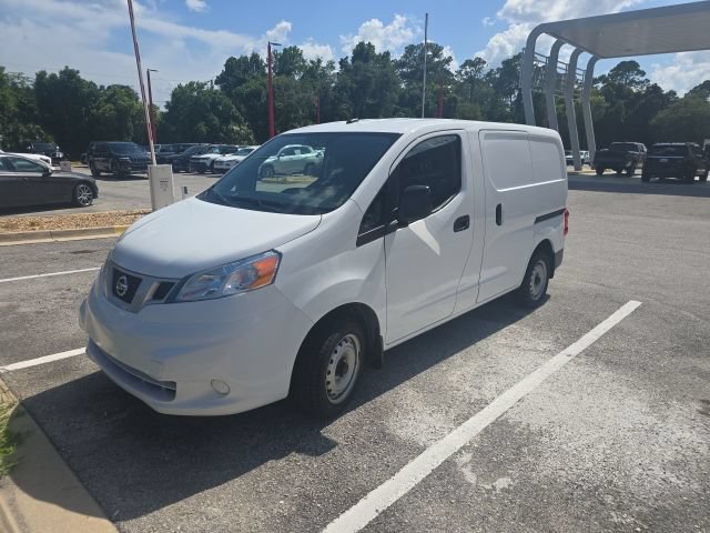 Used 2020 Nissan NV200 S FWD image 2