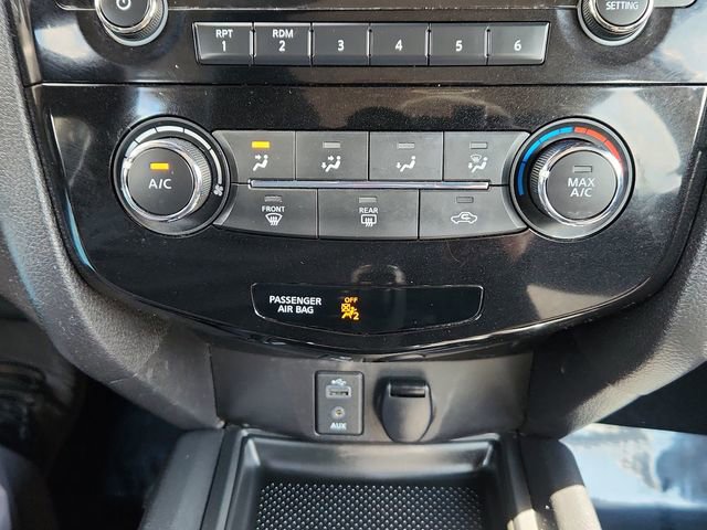 Used 2017 Nissan Rogue S FWD image 36