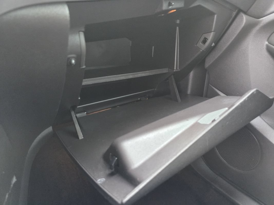 Used 2015 Ford Escape SE FWD image 28