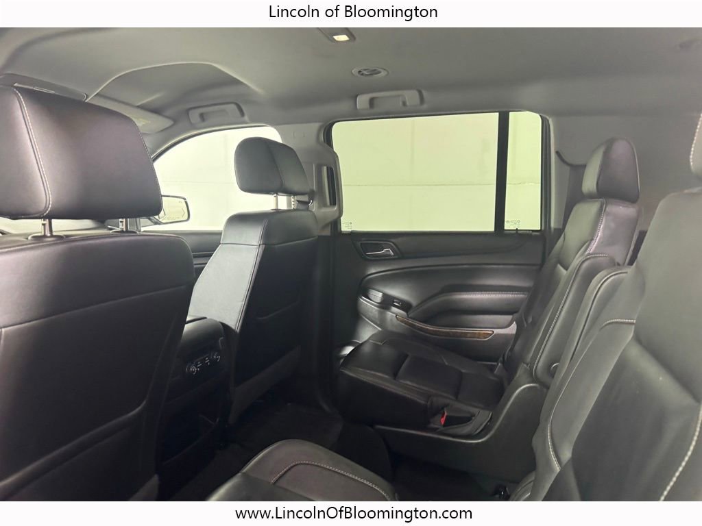 Used 2016 Chevrolet Suburban LT w/ Luxury Package AWD/4WD image 32