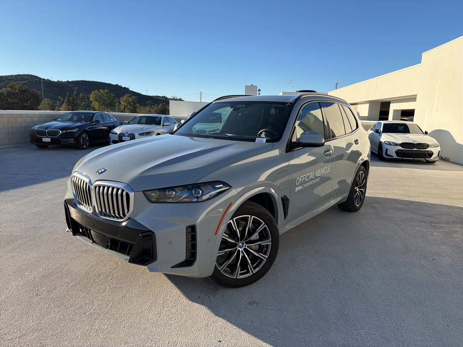 Used 2024 BMW X5 xDrive50e w/ Executive Package image 3