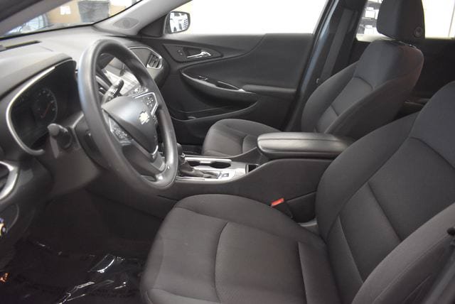 Used 2023 Chevrolet Malibu LT w/ Driver Confidence Package FWD image 22