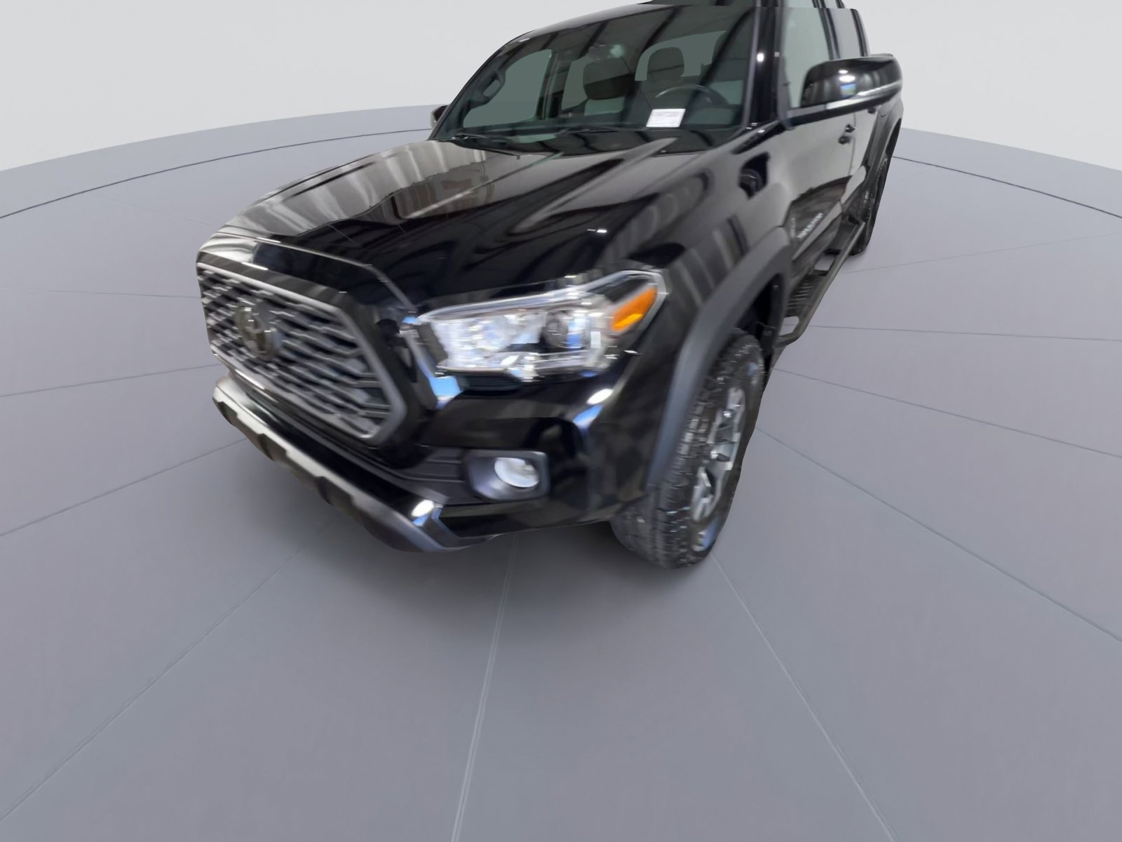 Used 2023 Toyota Tacoma TRD Off-Road AWD/4WD image 4