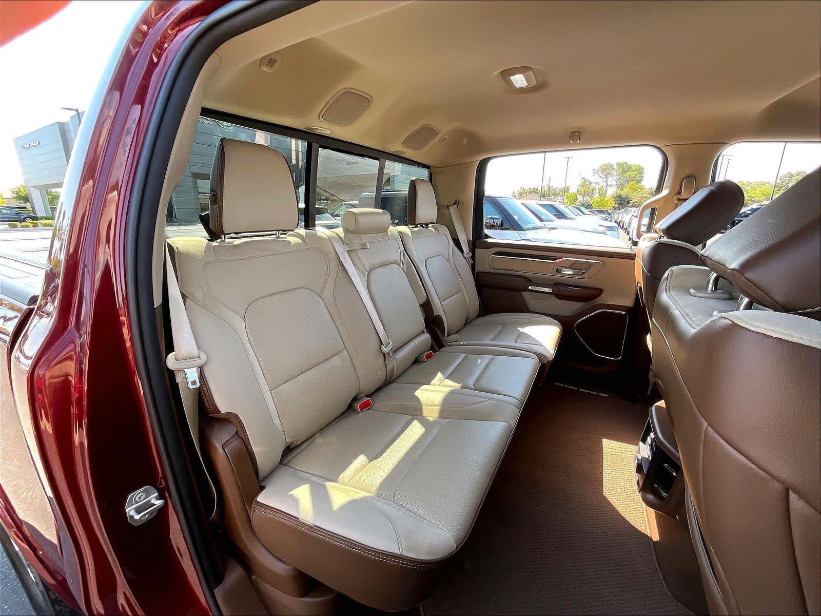 Used 2021 RAM 1500 Laramie AWD/4WD image 29