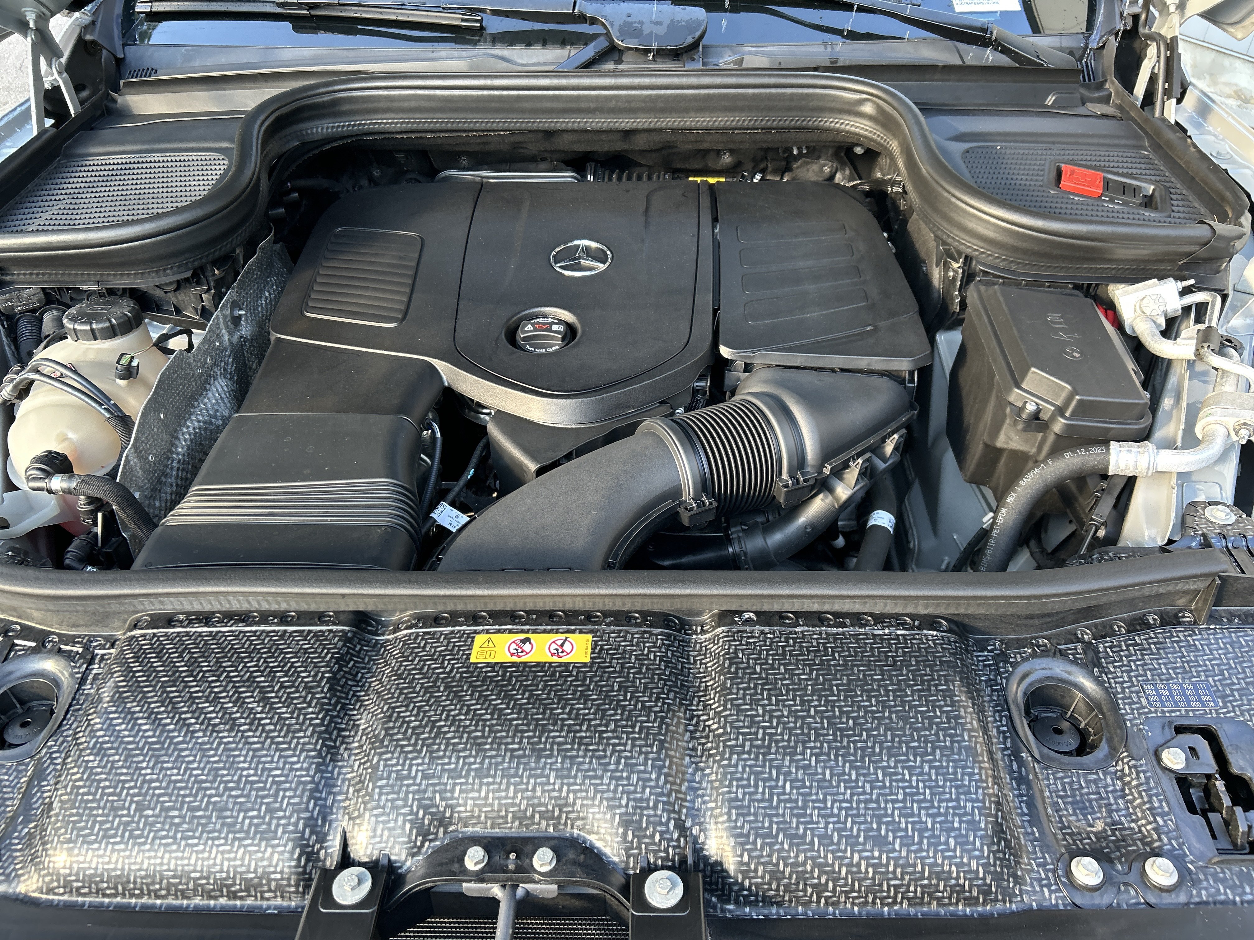 Certified 2024 Mercedes-Benz GLE 350 4MATIC image 50