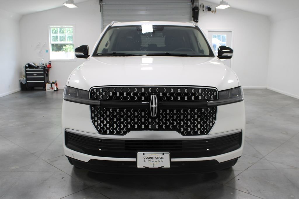 New 2025 Lincoln Navigator Reserve video 2
