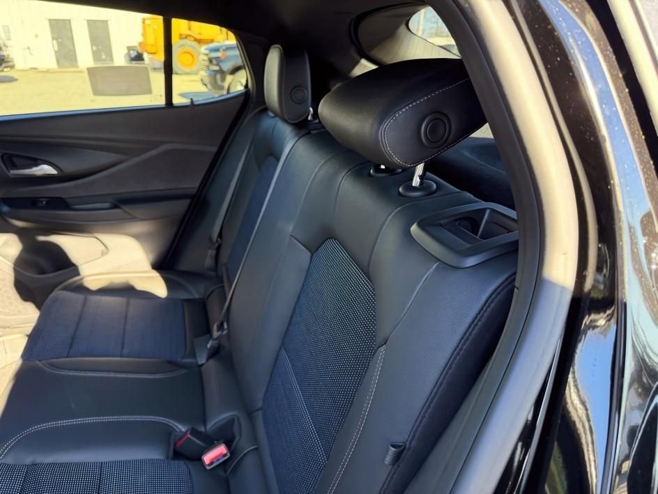 New 2026 Buick Envista Preferred image 7