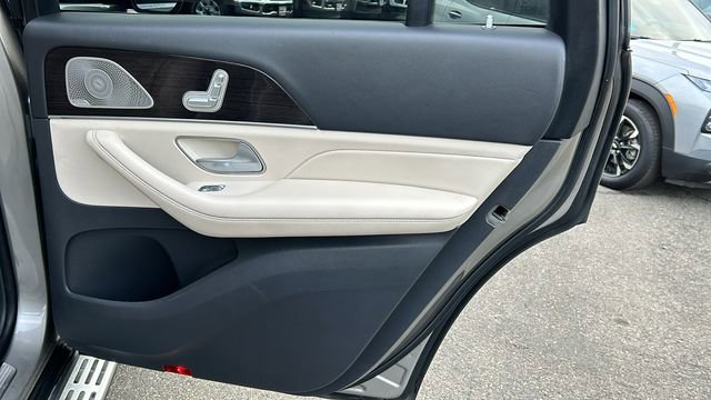 Used 2020 Mercedes-Benz GLS 450 4MATIC image 12