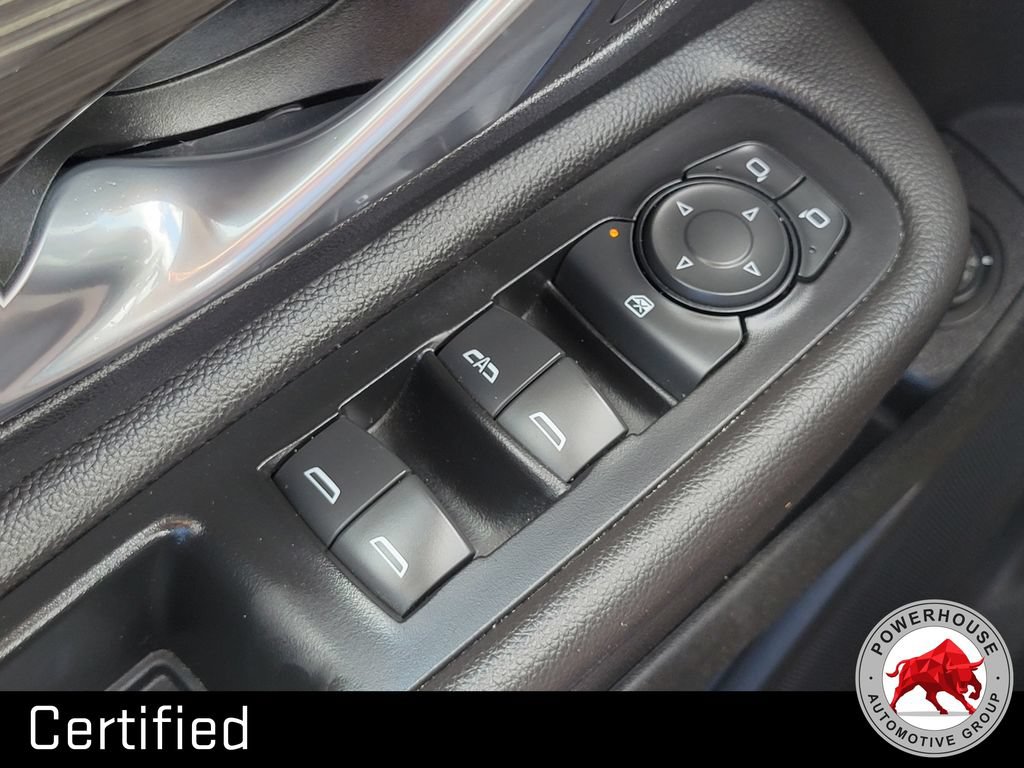 Used 2022 GMC Terrain SLE w/ Driver Convenience Package FWD image 27