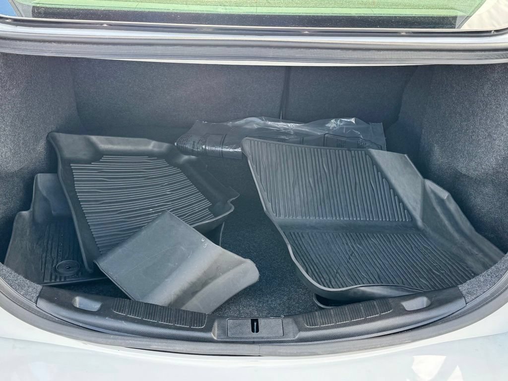 Used 2019 Ford Fusion S FWD image 36