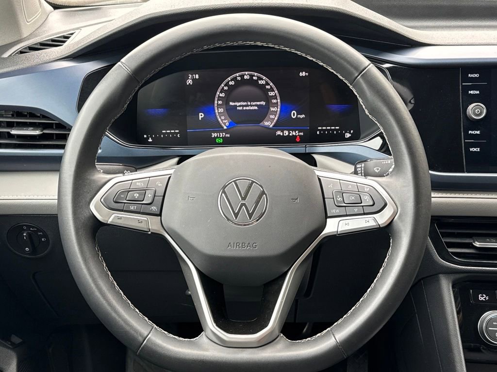 Used 2024 Volkswagen Taos SE image 24