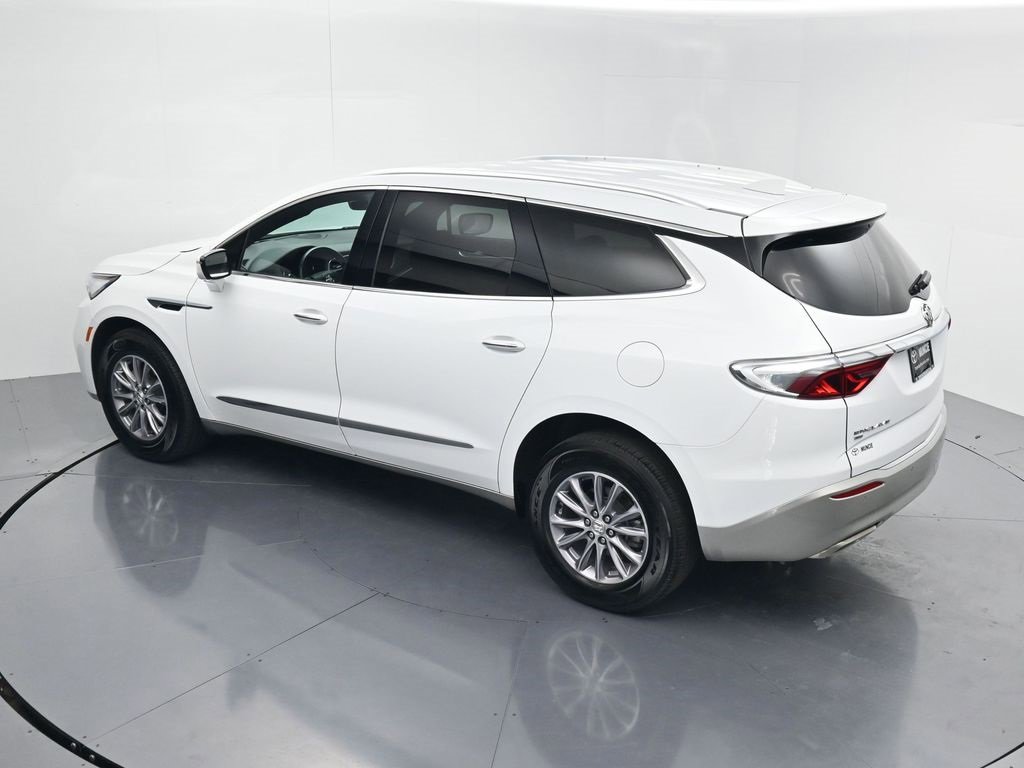 Used 2024 Buick Enclave Premium image 67