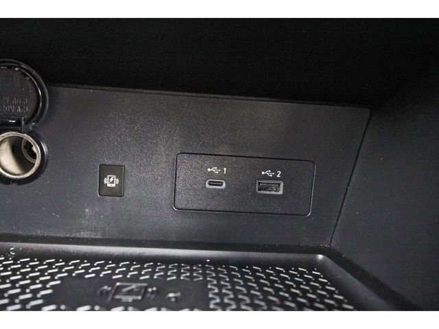 Used 2025 Nissan Pathfinder Platinum w/ Cargo Package image 26