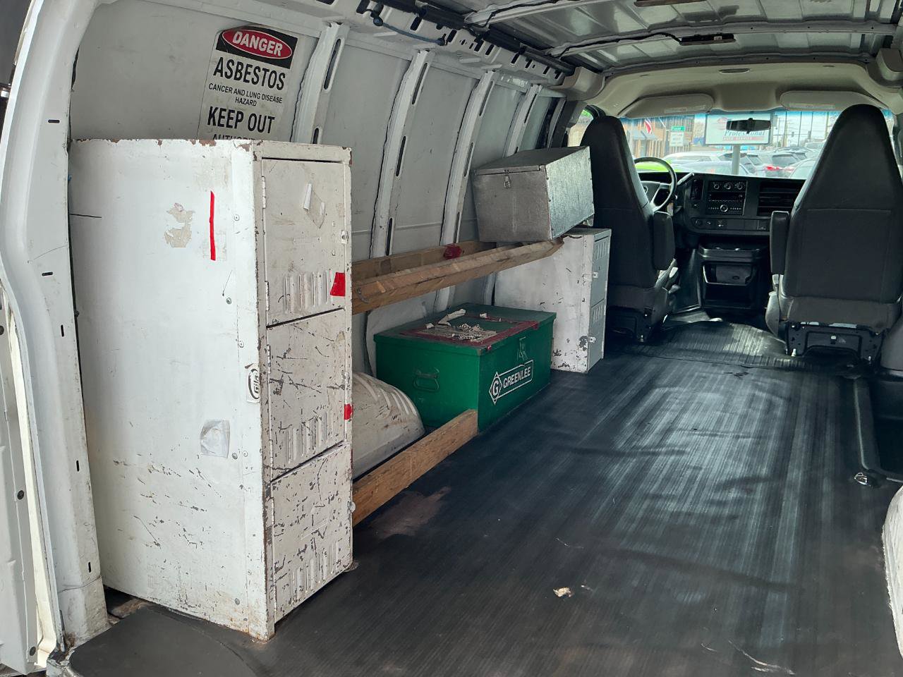 Used 2016 Chevrolet Express 2500 image 16