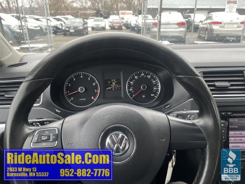 Used 2013 Volkswagen Jetta SE image 17