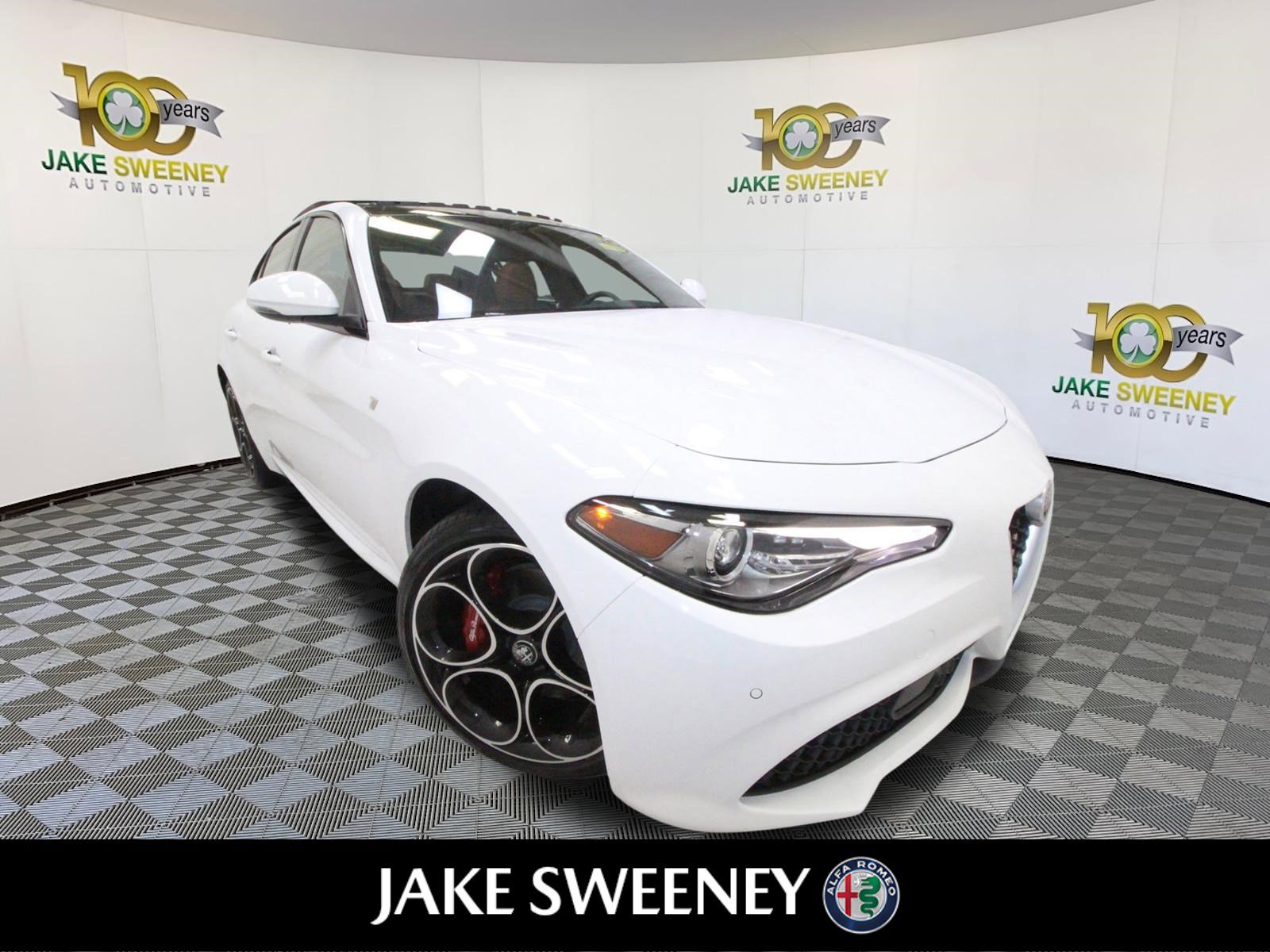 New 2022 Alfa Romeo Giulia Ti