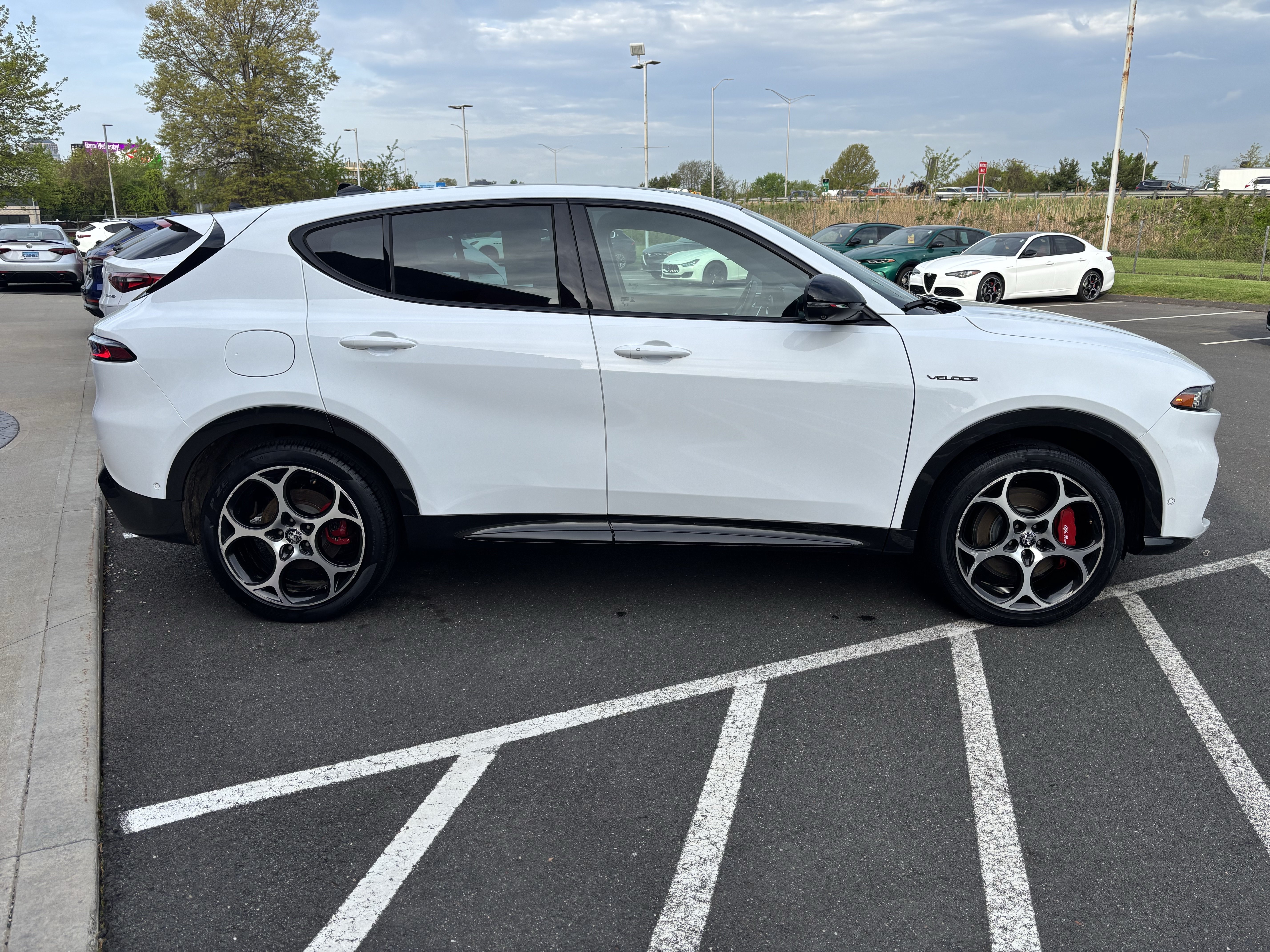 Used 2024 Alfa Romeo Tonale Ti w/ Active Assist Package AWD/4WD image 9