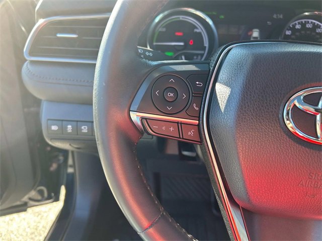 Used 2020 Toyota Camry XLE image 23