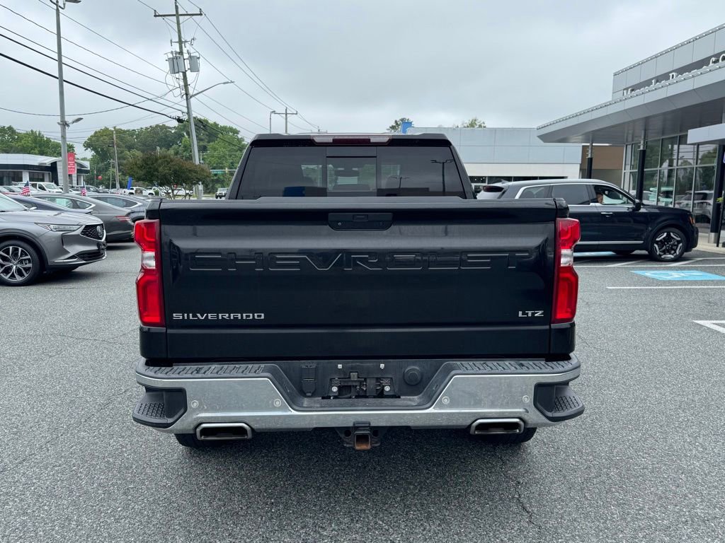 Used 2019 Chevrolet Silverado 1500 LTZ w/ LTZ Plus Package AWD/4WD image 4