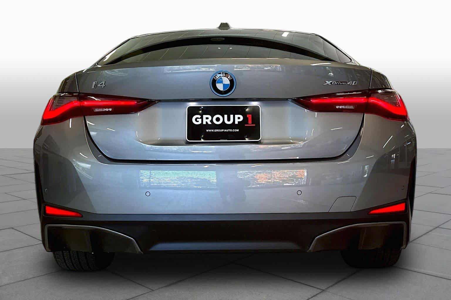 Used 2025 BMW i4 xDrive40i w/ Premium Package AWD/4WD image 4