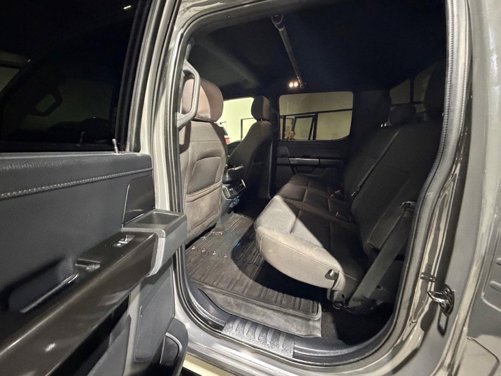 Used 2021 Ford F150 XLT w/ Equipment Group 302A High image 19