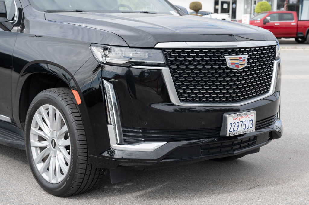 Used 2023 Cadillac Escalade ESV Luxury RWD image 9