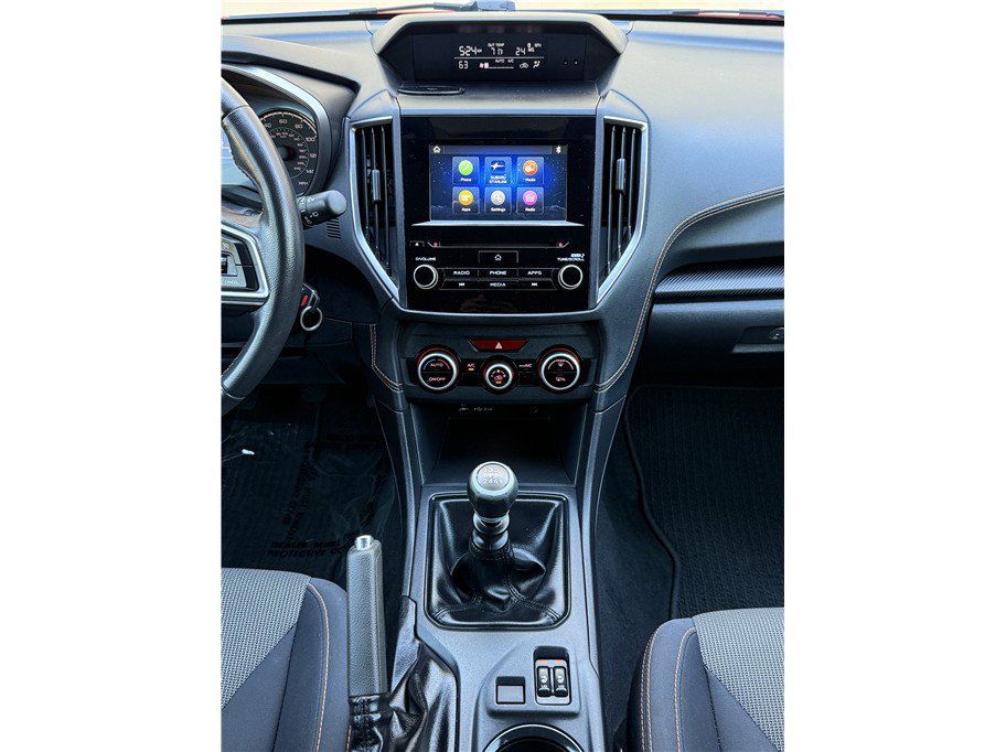 Used 2022 Subaru Crosstrek 2.0i Premium AWD/4WD image 16