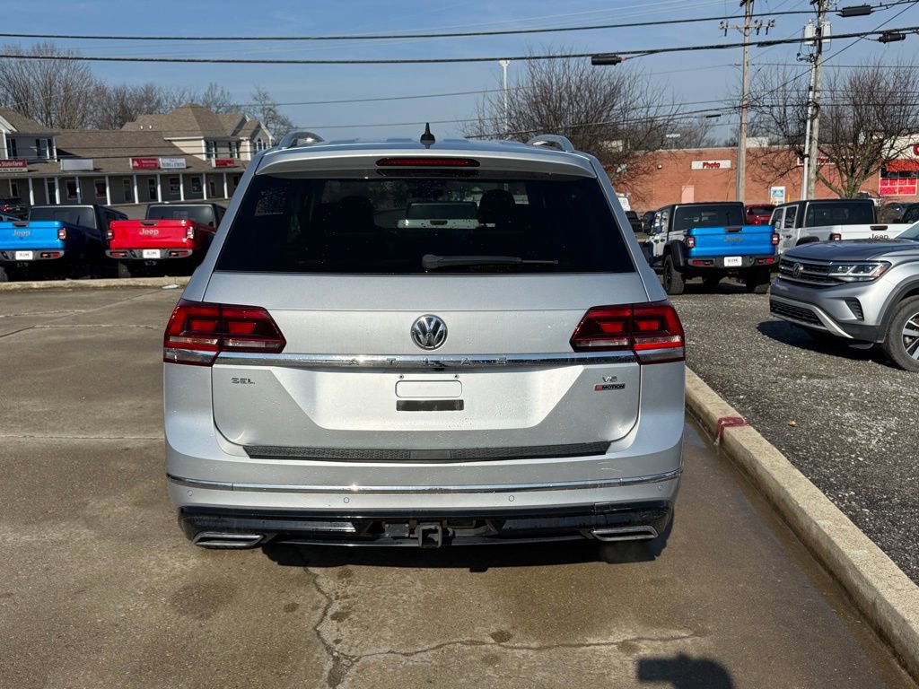 Used 2018 Volkswagen Atlas SEL w/ R-Line Package AWD/4WD image 7