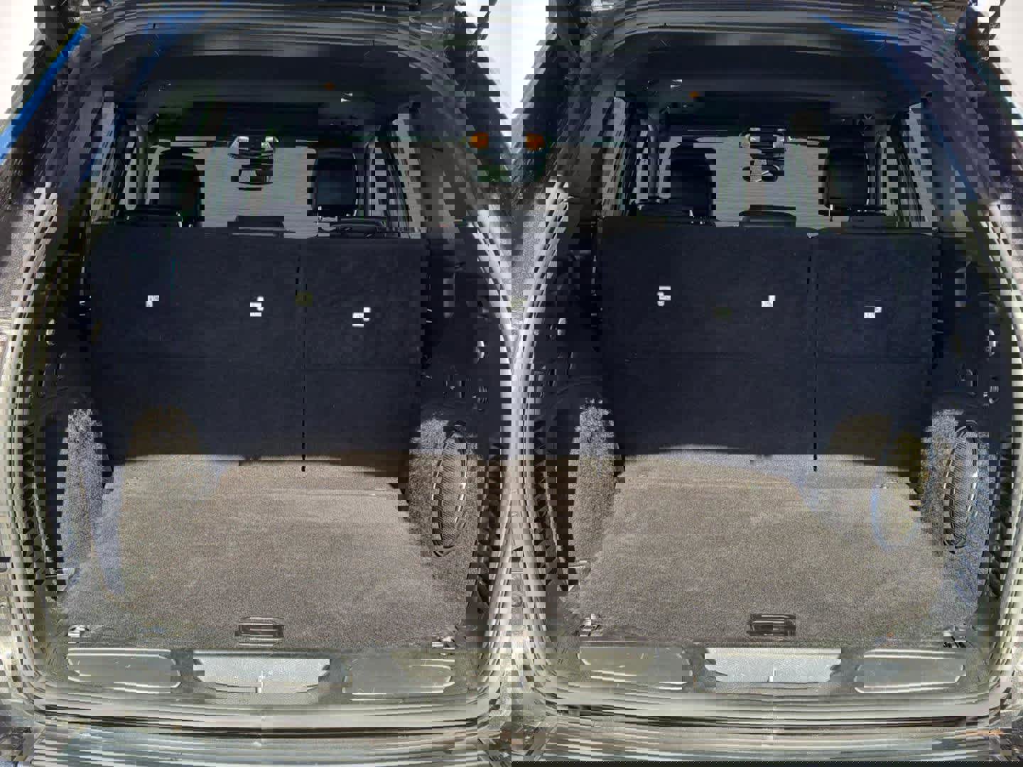 Used 2021 Jeep Grand Cherokee Trailhawk w/ Premium Lighting Group image 12