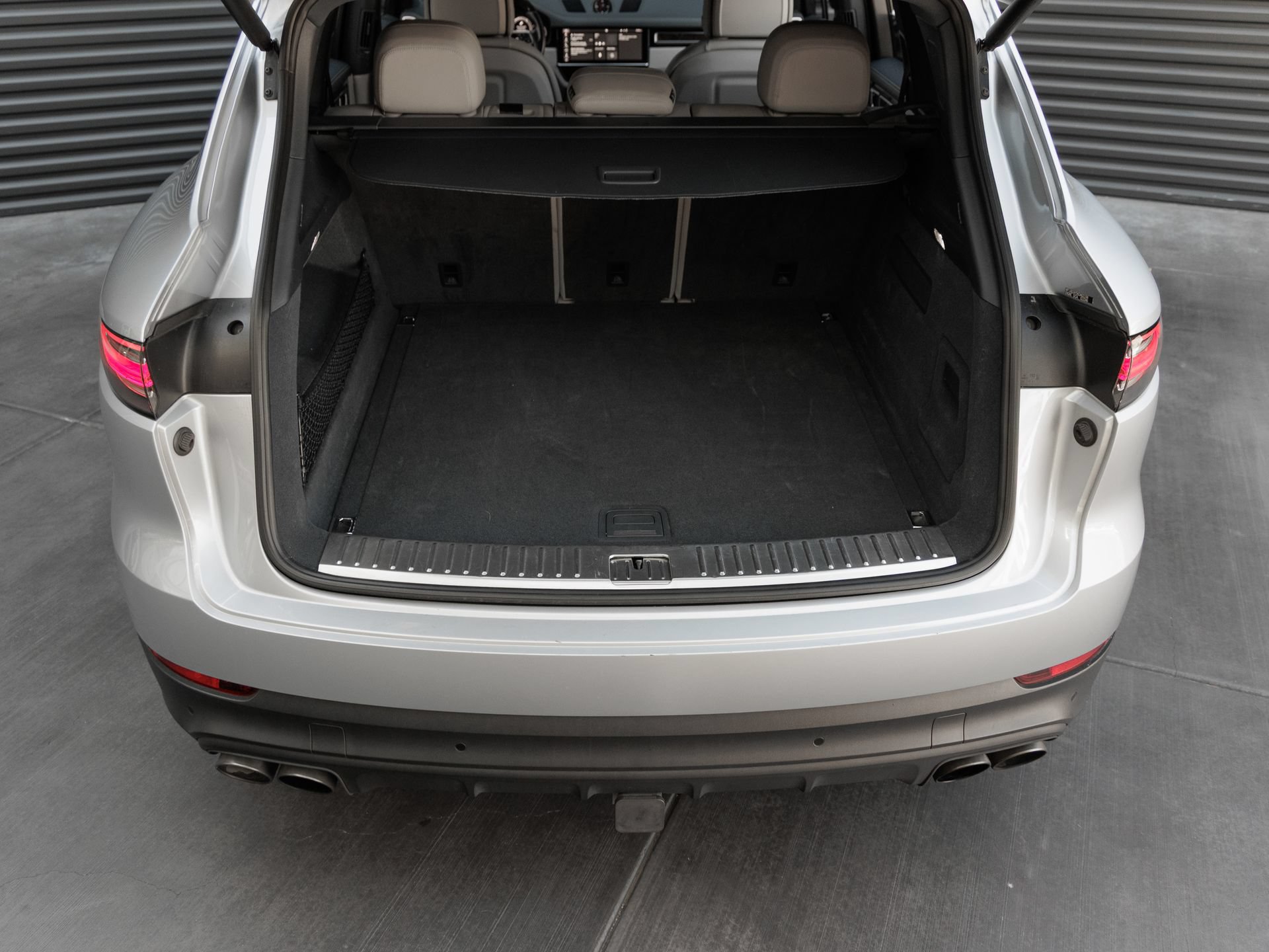 Certified 2019 Porsche Cayenne S AWD/4WD image 26
