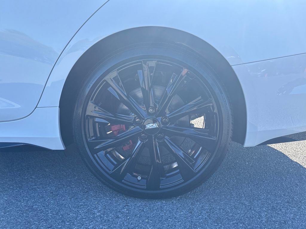 New 2026 Cadillac CT4 V image 14