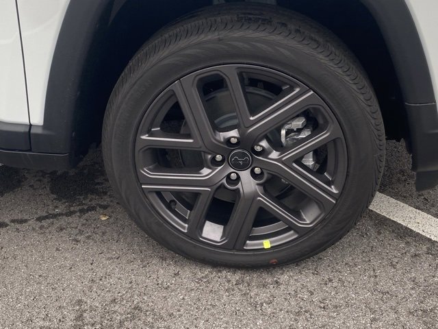 New 2026 Jeep Compass Limited image 11