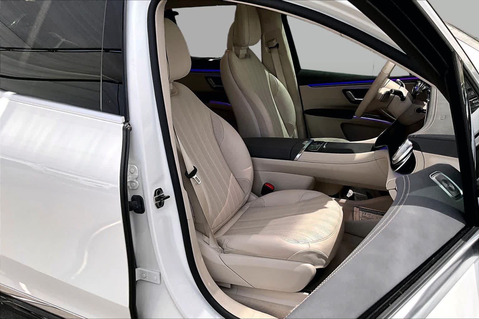 Used 2023 Mercedes-Benz EQS 580 4MATIC SUV image 8