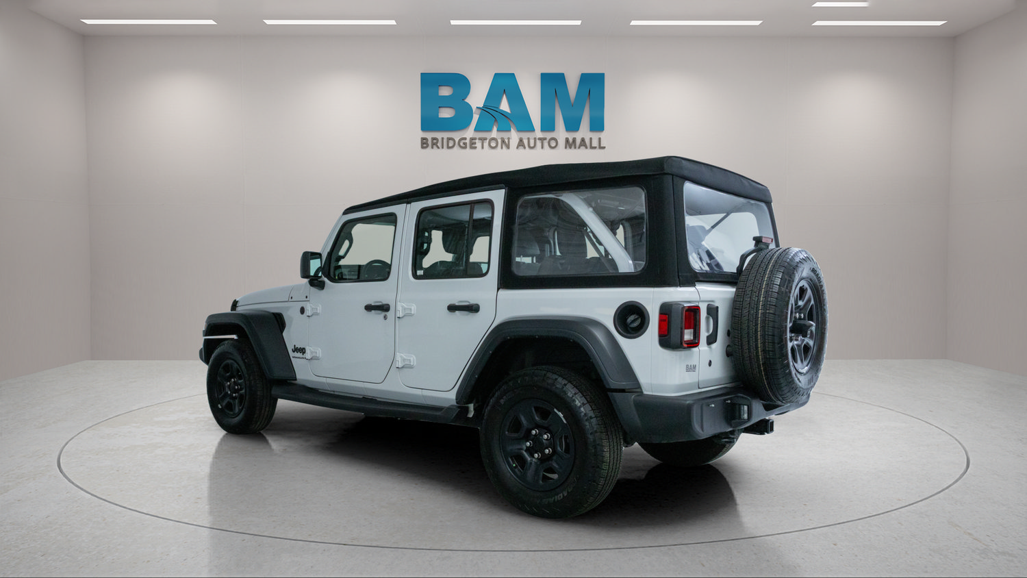 Used 2024 Jeep Wrangler Sport AWD/4WD image 5