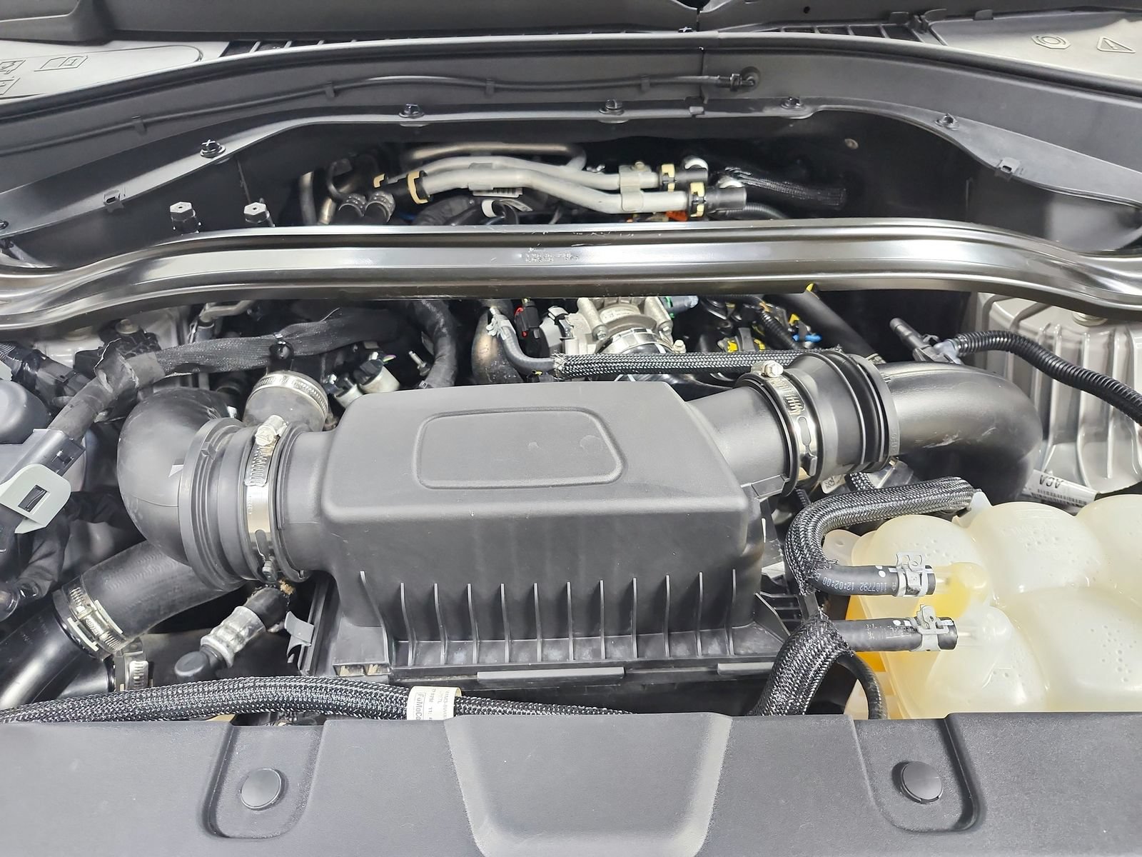Used 2023 Lincoln Aviator AWD w/ Premium Package image 18