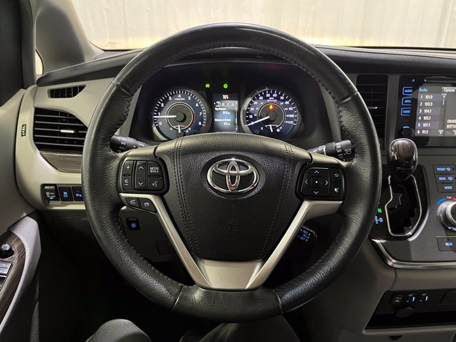 Certified 2017 Toyota Sienna XLE w/ XLE Navigation Package FWD image 21