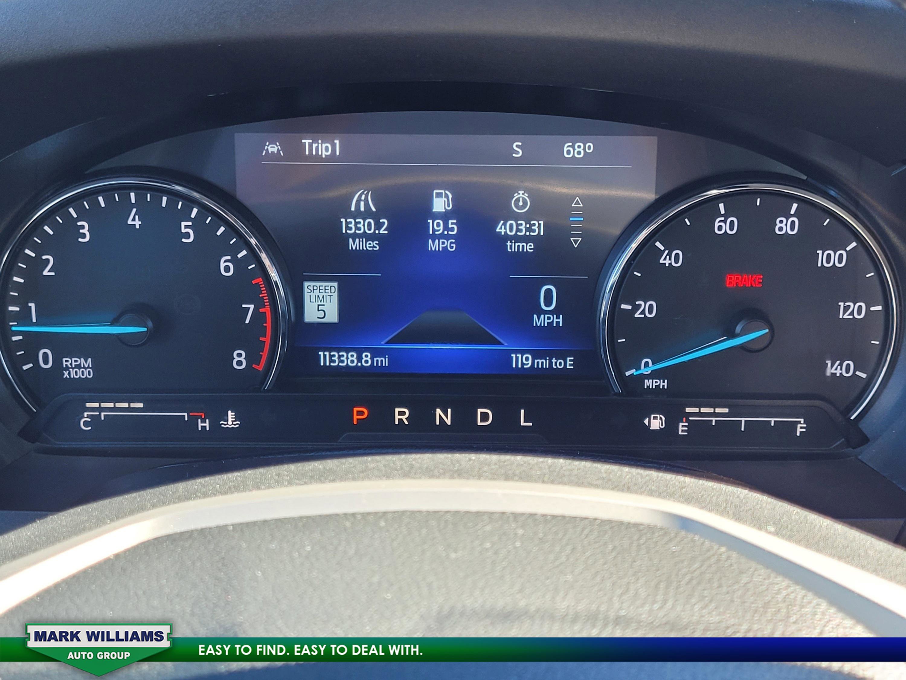 Used 2023 Ford Explorer Limited w/ Limited Technology Package image 19