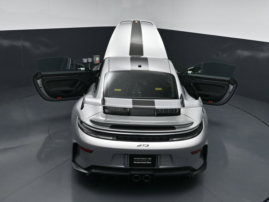 Certified 2026 Porsche 911 GT3 RWD image 29