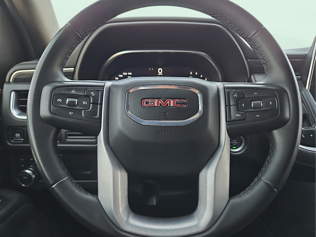Used 2024 GMC Yukon SLT AWD/4WD image 20