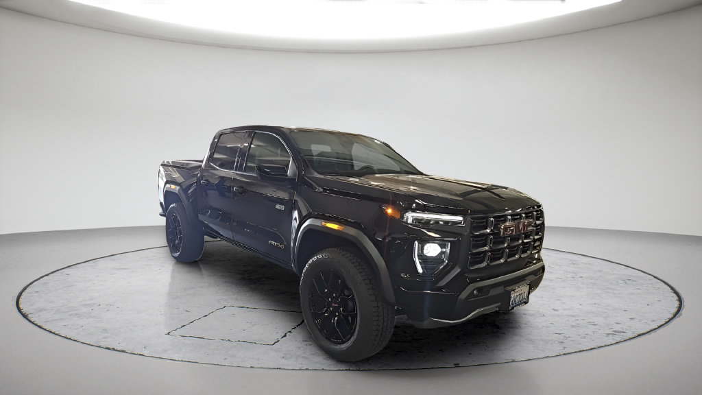 Used 2025 GMC Canyon AT4 AWD/4WD image 3