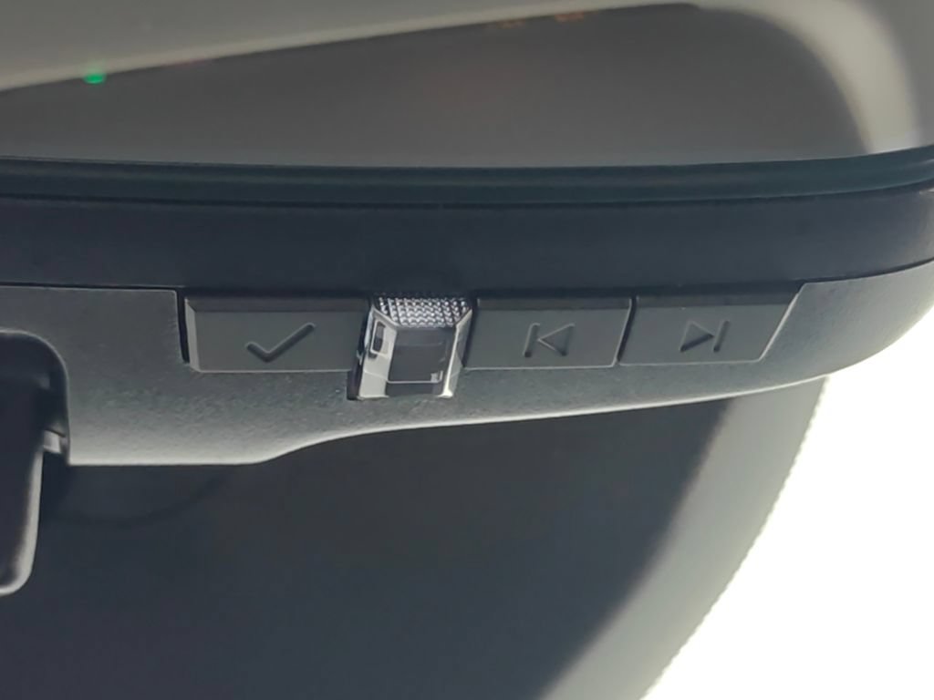 Used 2026 Buick Envision Avenir AWD/4WD image 15