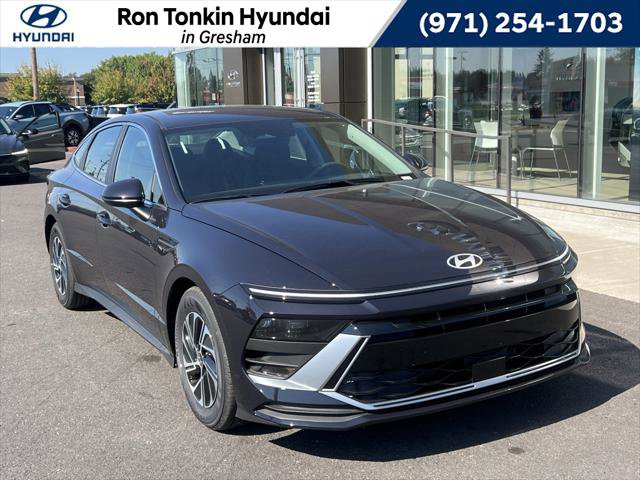 New 2026 Hyundai Sonata Blue