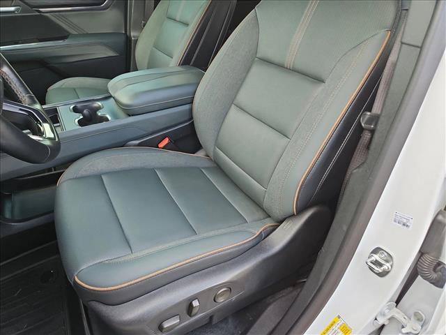 Certified 2024 GMC Acadia AT4 AWD/4WD image 15