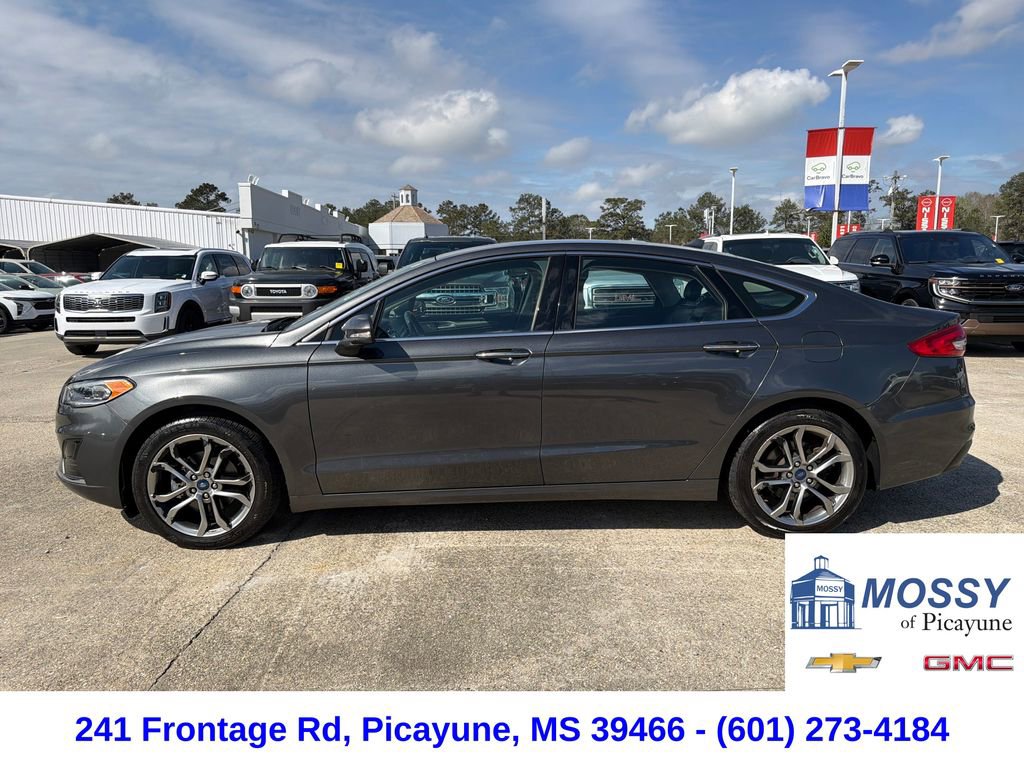 Used 2019 Ford Fusion SEL video 2