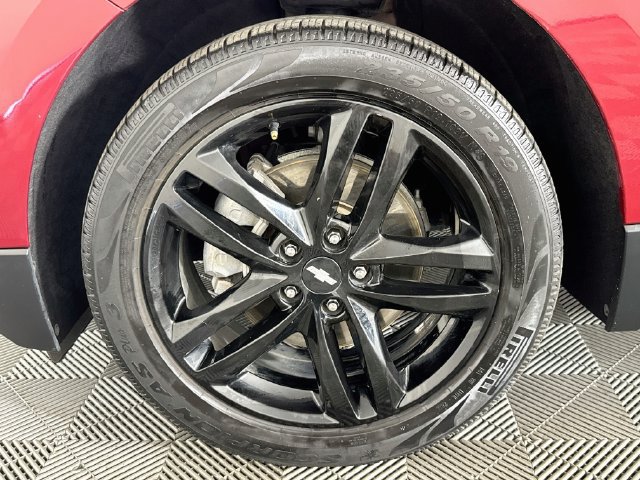 Used 2020 Chevrolet Equinox LT w/ Sport Edition FWD image 35