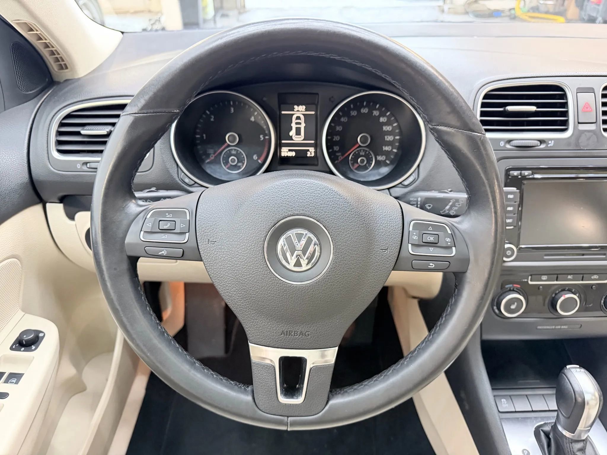 Used 2012 Volkswagen Jetta TDI image 18
